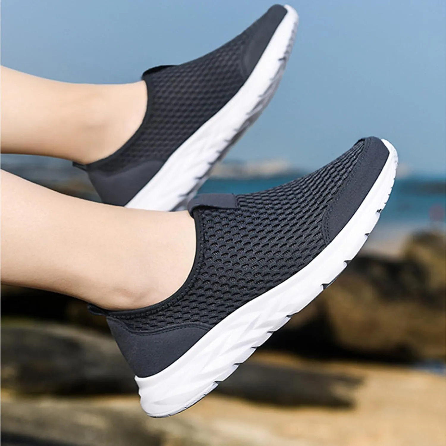 Breathable Mesh Slip on Shoes for Women Men Walking Loafer Indoor Outdoor Shoes Lightweight Non Slip Running Shoe Arch Support Slip On Sneakers Mesh Workout Sports Sneakers
