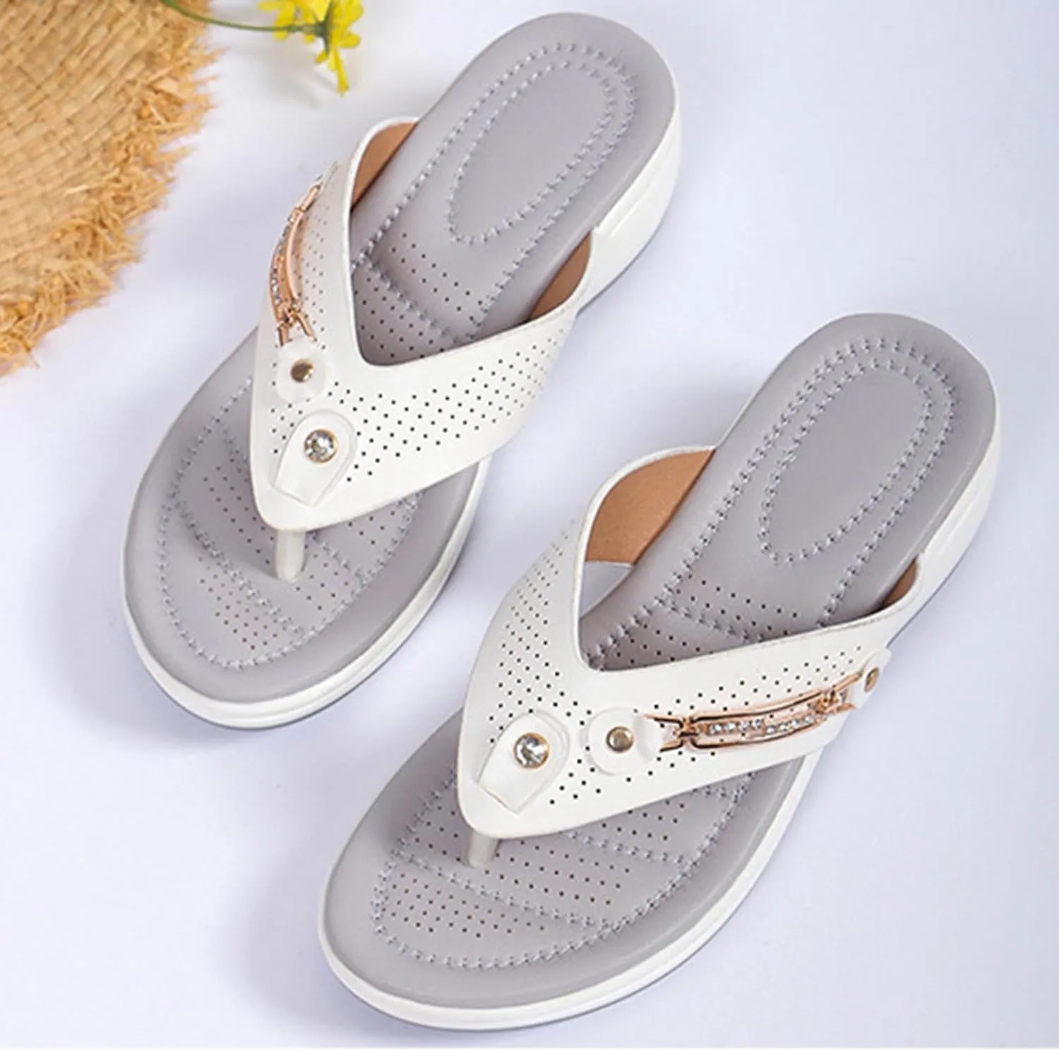Breathe Arch Support Sandal for Women Casual Clip Toe Hollow Out Slippers Solid Platform Thong Sandals