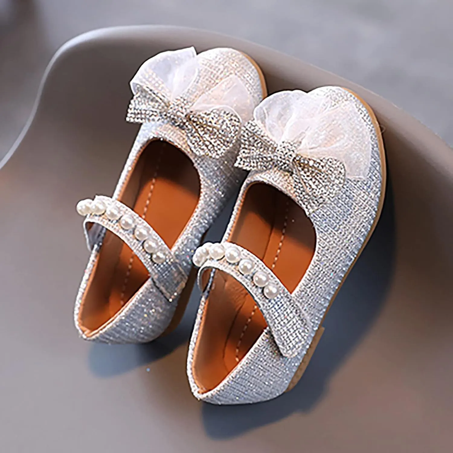 Children Cute Foot Warmer Children Flat Heels Princess Shoes Kids Sandals Comfortable Soft Soles Leather Shoes