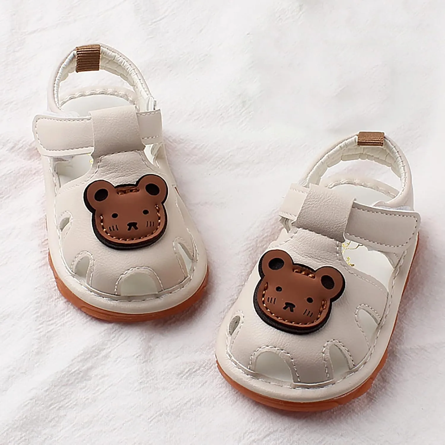 Childrens Bear Leather Foam Sandals Baby Boys Girls Hook Loop Flat Wide Barefoot Shoes Summer Outdoor Casual Water Shoes