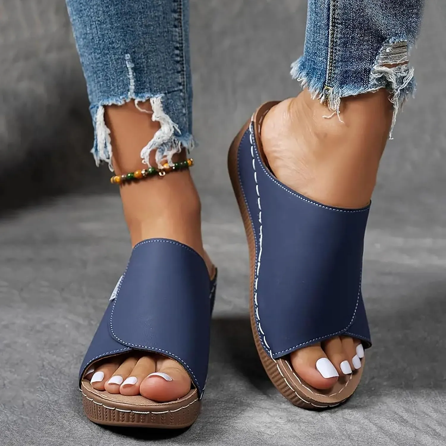 Eduavar Sandals for Women 2025 Casual Comfortable Arch Support Sandals Summer Orthotic Leather Platform Slip on Slippers