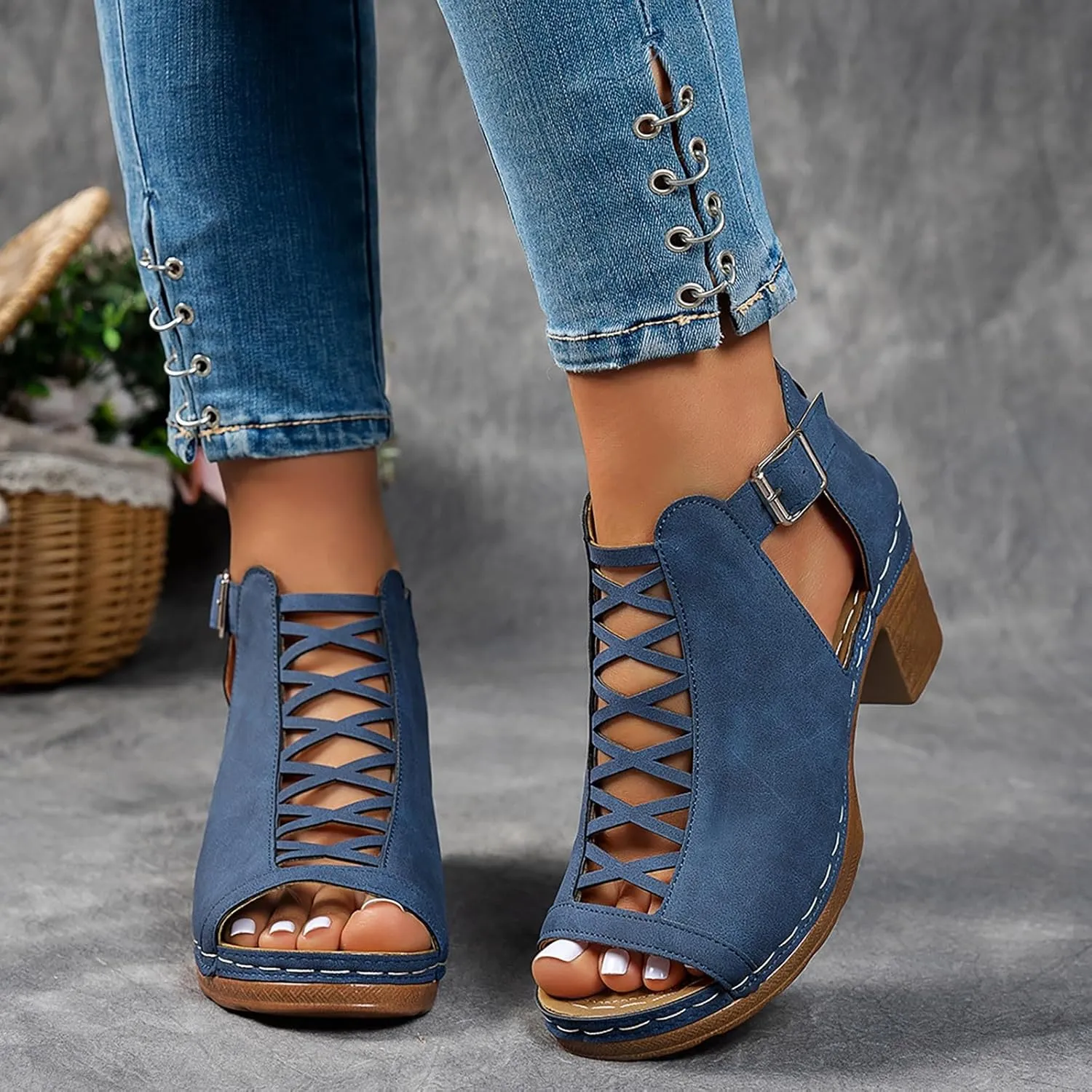 Eduavar Womens Sandals Comfortable, Sandals Women Fahsoin Aran Open Toe Heel Sandal Cut Out Boots Sandals with Ankle Strap