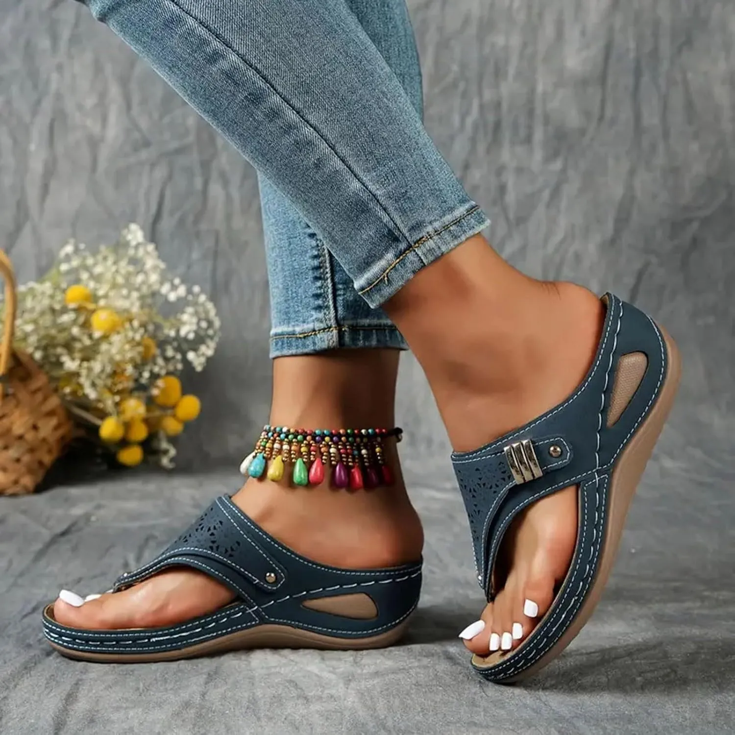 Eduavar Womens Sandals Slip On with Arch Support Orthopedic Comfortable Flip Flops Cushion Footbed Platform Thong Sandals