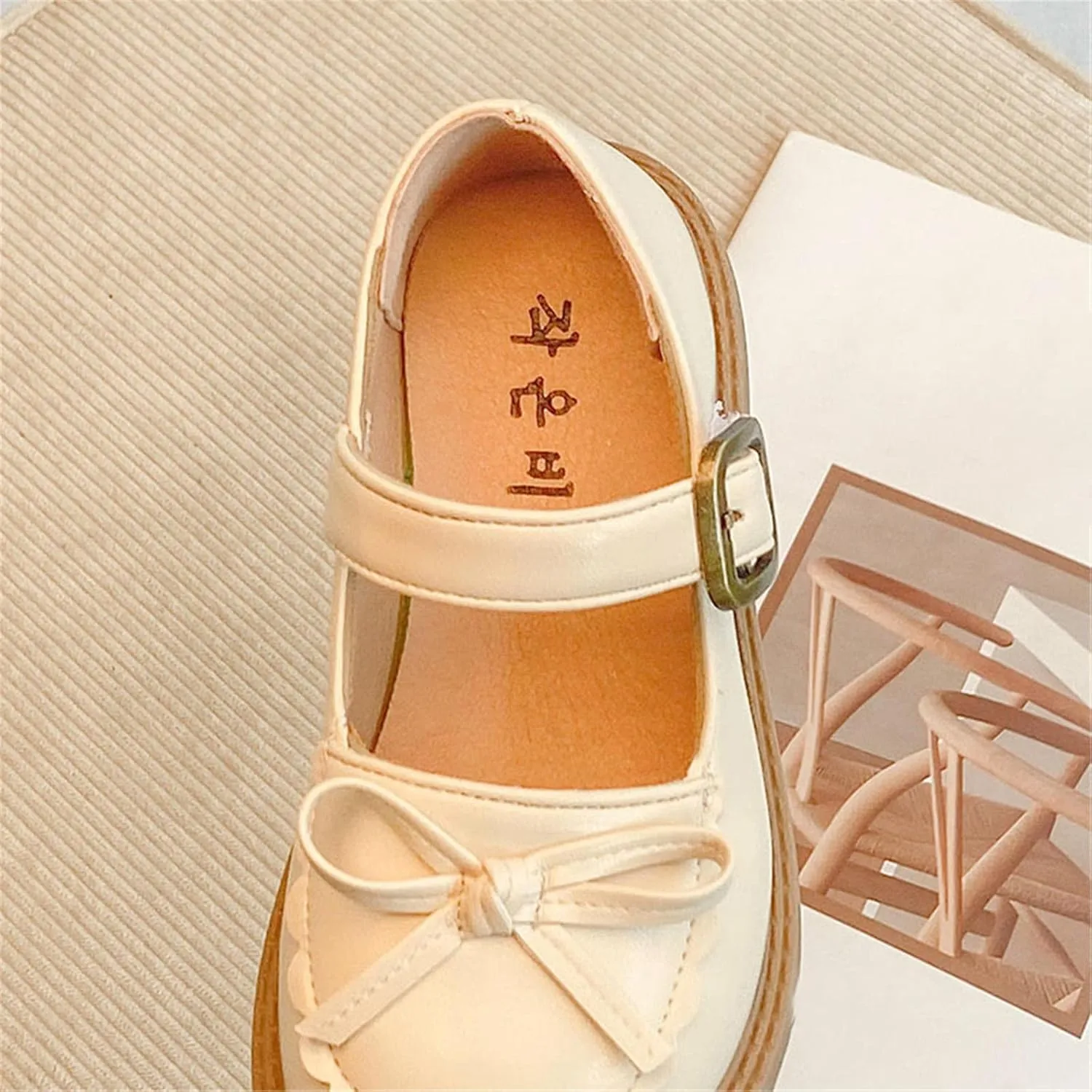 EnJoCho Girls Fashion Shoes Girls Leather Bow Design Soft Round Toe Princess Dress Flat Shoes(Toddler/Little Kid/Big Kids