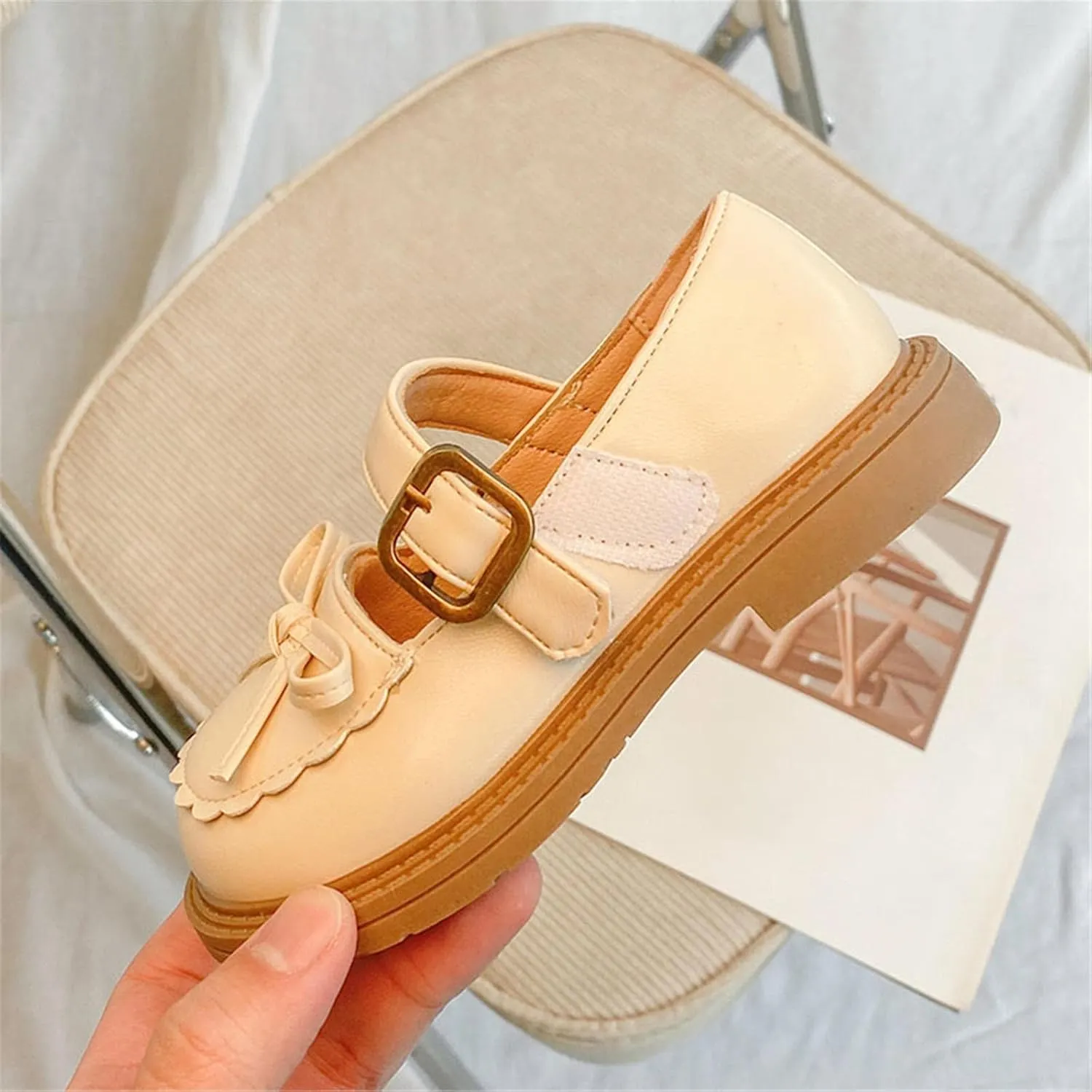 EnJoCho Girls Fashion Shoes Girls Leather Bow Design Soft Round Toe Princess Dress Flat Shoes(Toddler/Little Kid/Big Kids