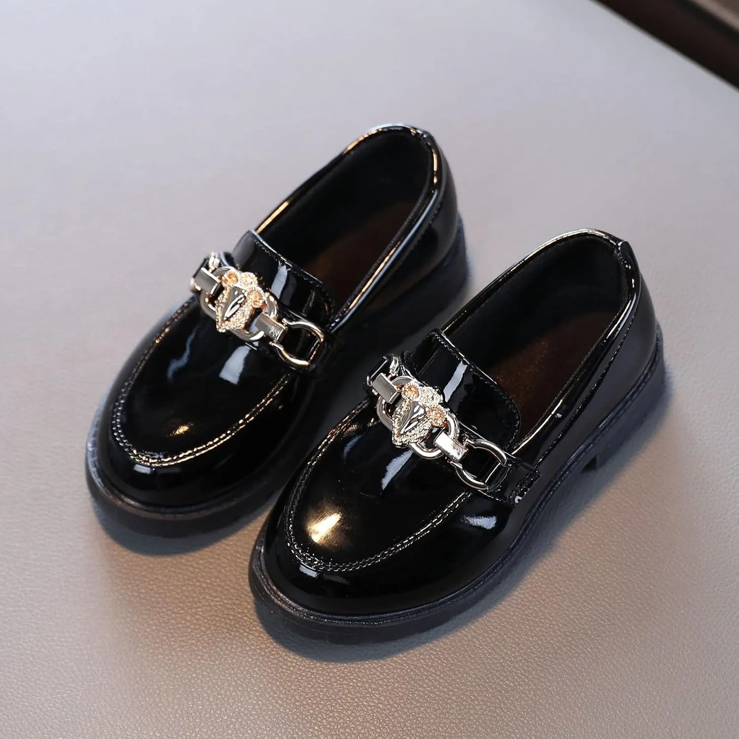 EnJoCho Toddler Single Shoes Girls Slip On Leather Shoes Loafer Rhinestone Decoration Flats School Dress Shoes for Children