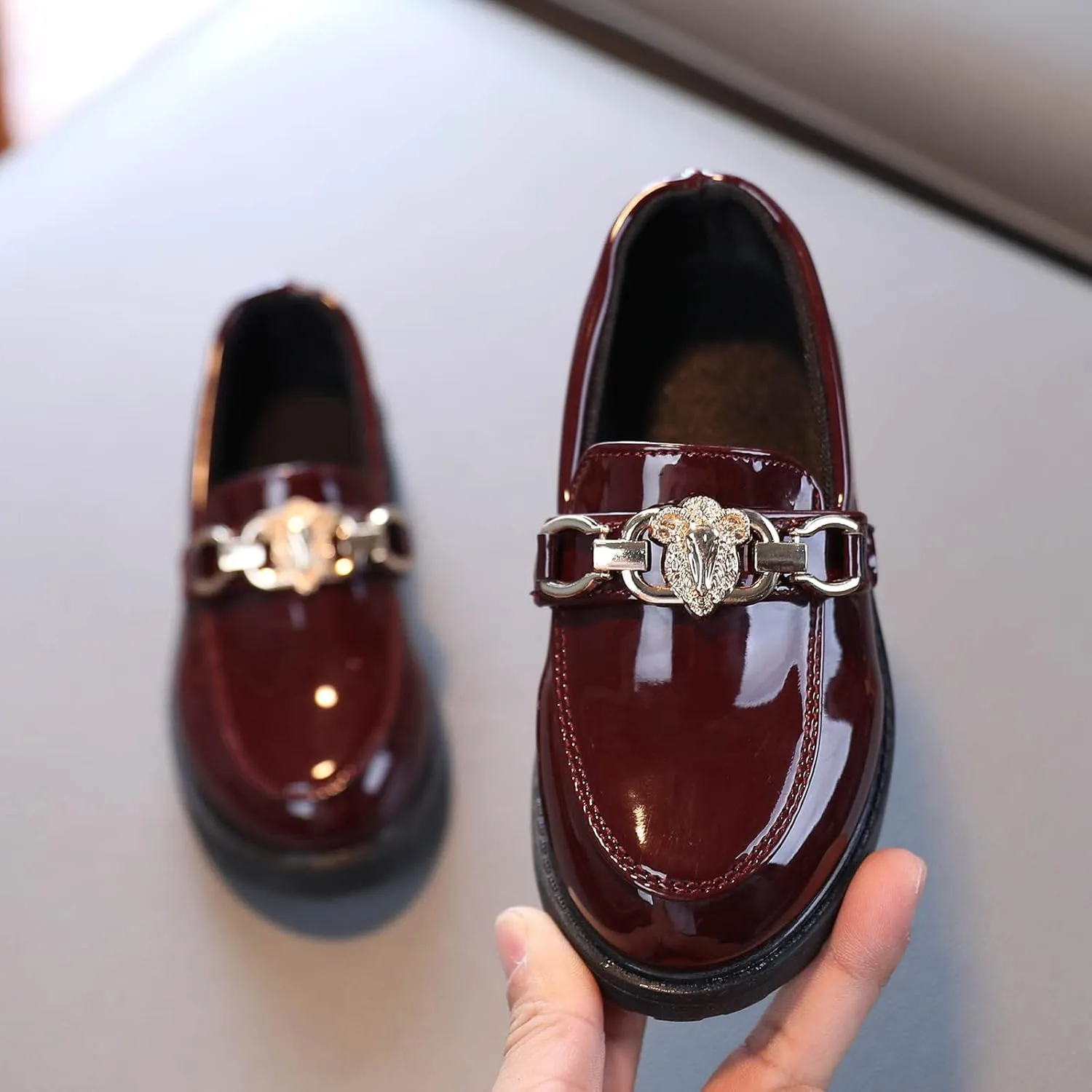 EnJoCho Toddler Single Shoes Girls Slip On Leather Shoes Loafer Rhinestone Decoration Flats School Dress Shoes for Children
