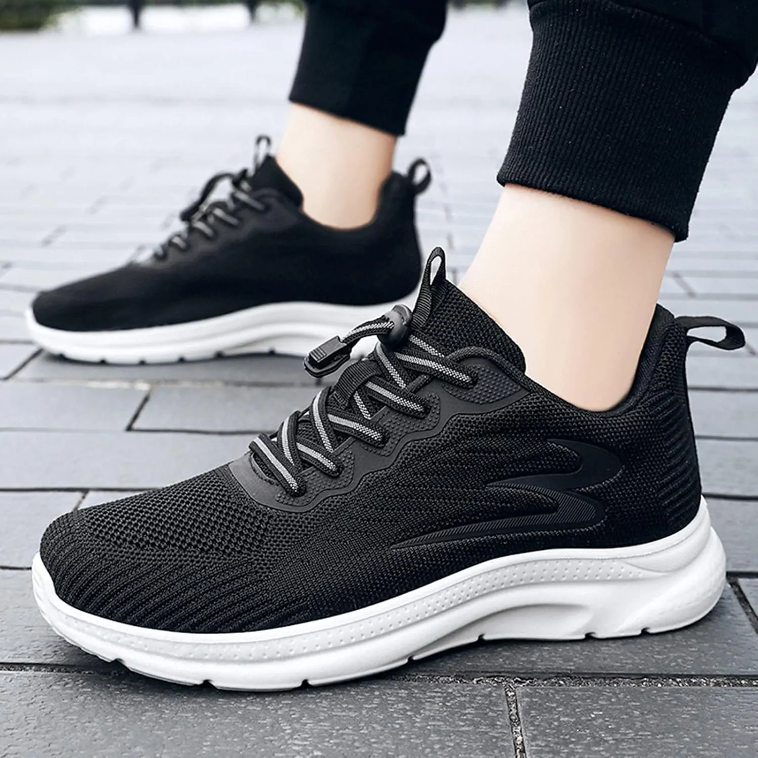 Fashion Summer and Men Shoes Fly Woven Mesh Breathable Elastic Band Casual Easy to Wear Mens Basketball Sneaker