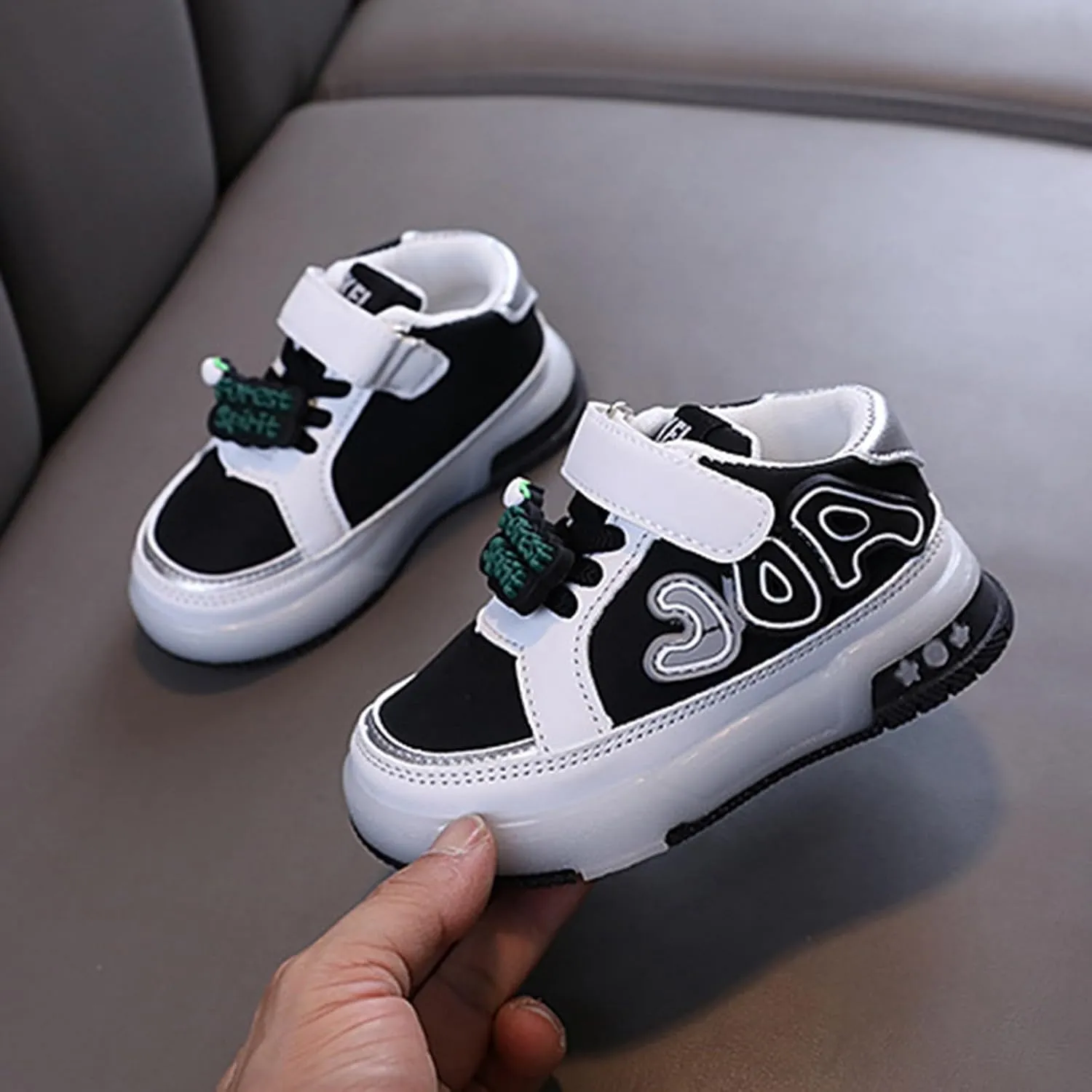 Kids Toddler Sneakers Light Up Flashing Shoes Baby Girls Boys Easy Fasten High Top Walking Canvas Athletic Sneaker