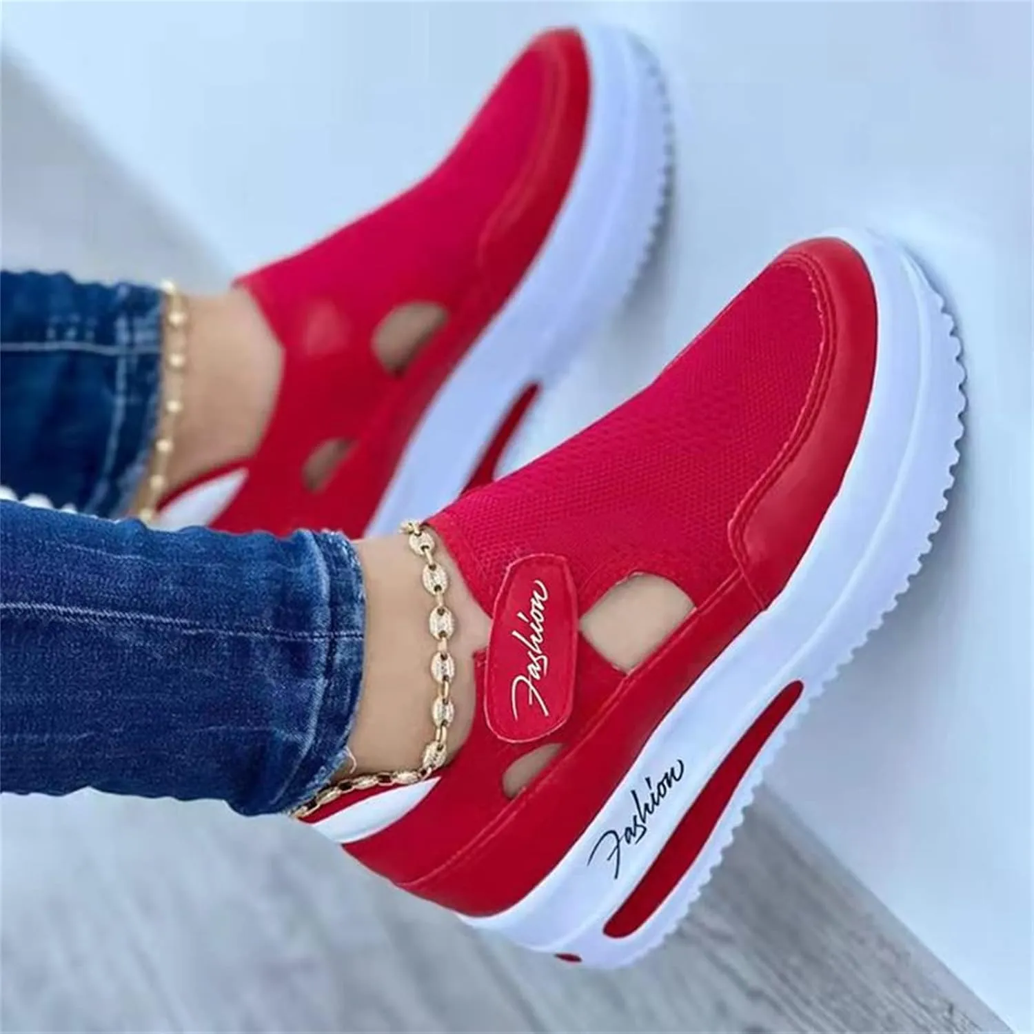 Ladmiple Sneakers For Women Walking Shoes Wide Width Slip on Glitter Shoes Fashion Sparkly Dressy Summer Flats Loafers