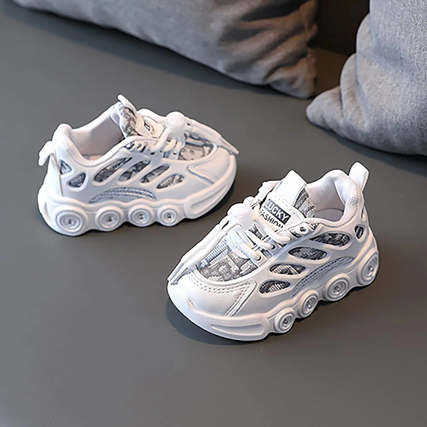 Light Up Shoes for Kids Fashion Adjustable Strap Lace-Up Athletic Sport Walking Sneakers for Little Boys Girls