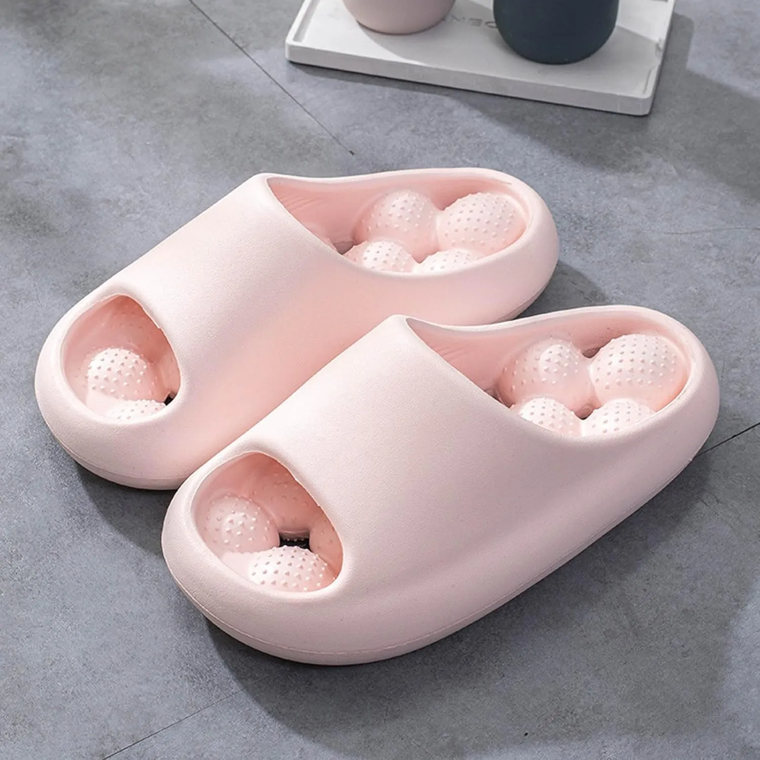 Lightweight Pillow Slippers for Women Indoor Home Beach Non Slip Sandal Beach Sandals Women's Flat Slippers