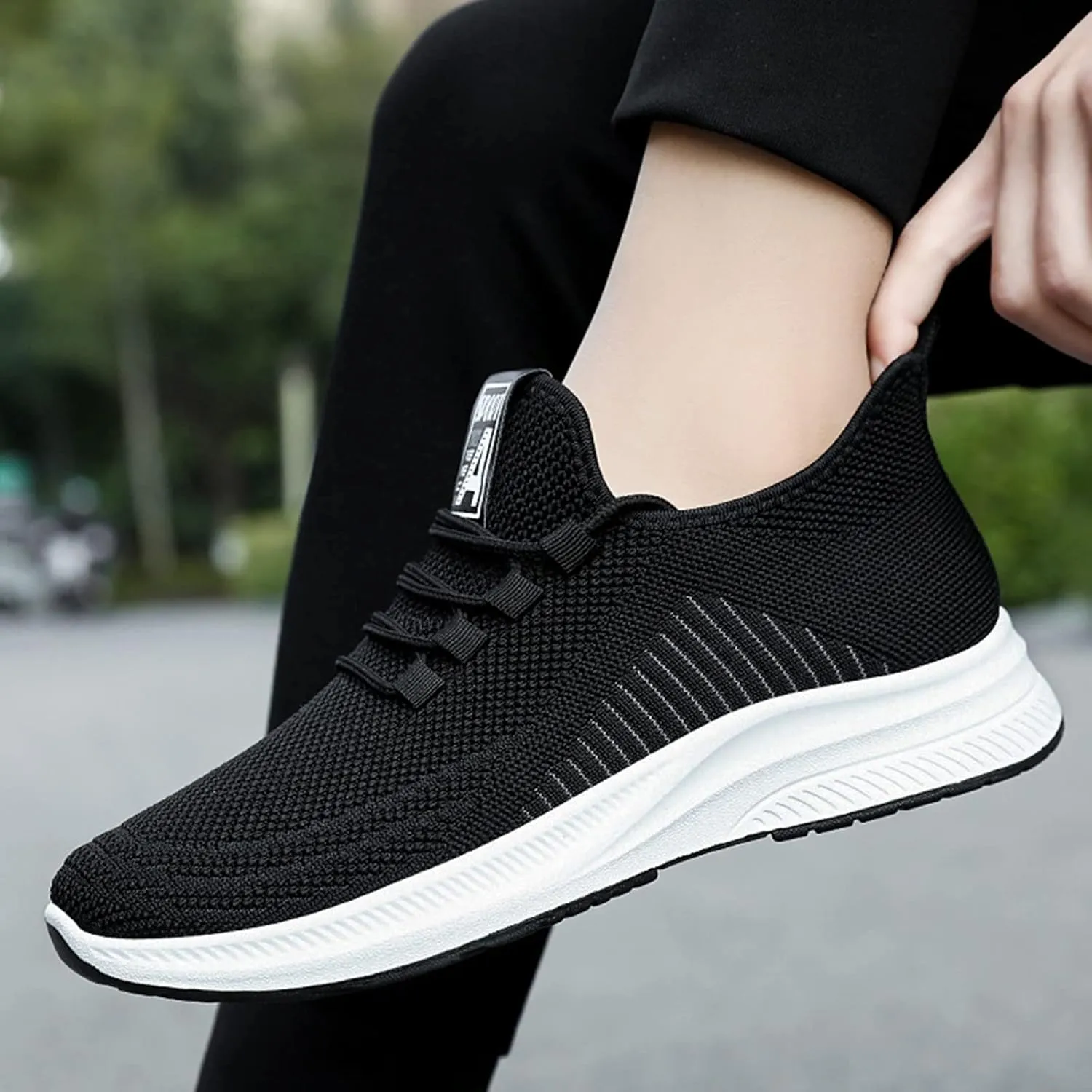 Men and Winter Comfortable Fashion Lightweight Breathable Soft Solid Color Slip On Sneaker Crease Shield Men Shoes