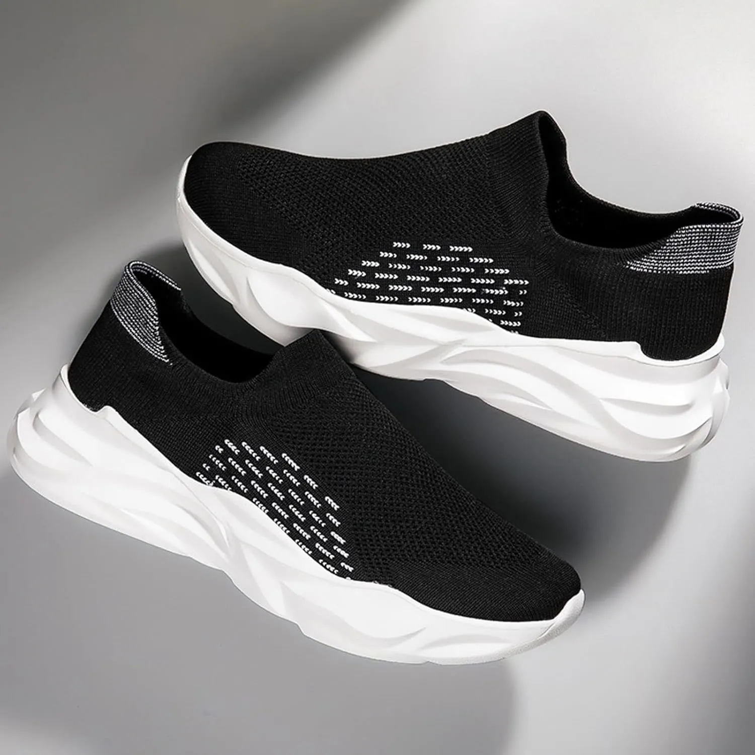 Men Sneakers Flying Weaver Mesh Large Size Elastic Socks Shoes Casual Sports Breathable Thick Sneaker Boots for Men Work