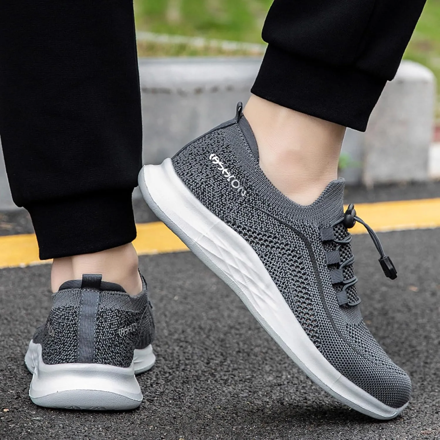 Mens Breathable Lace Up Running Shoes Supportive Running Athletic Sneaker Fashion Lightweight Sneakers for Men