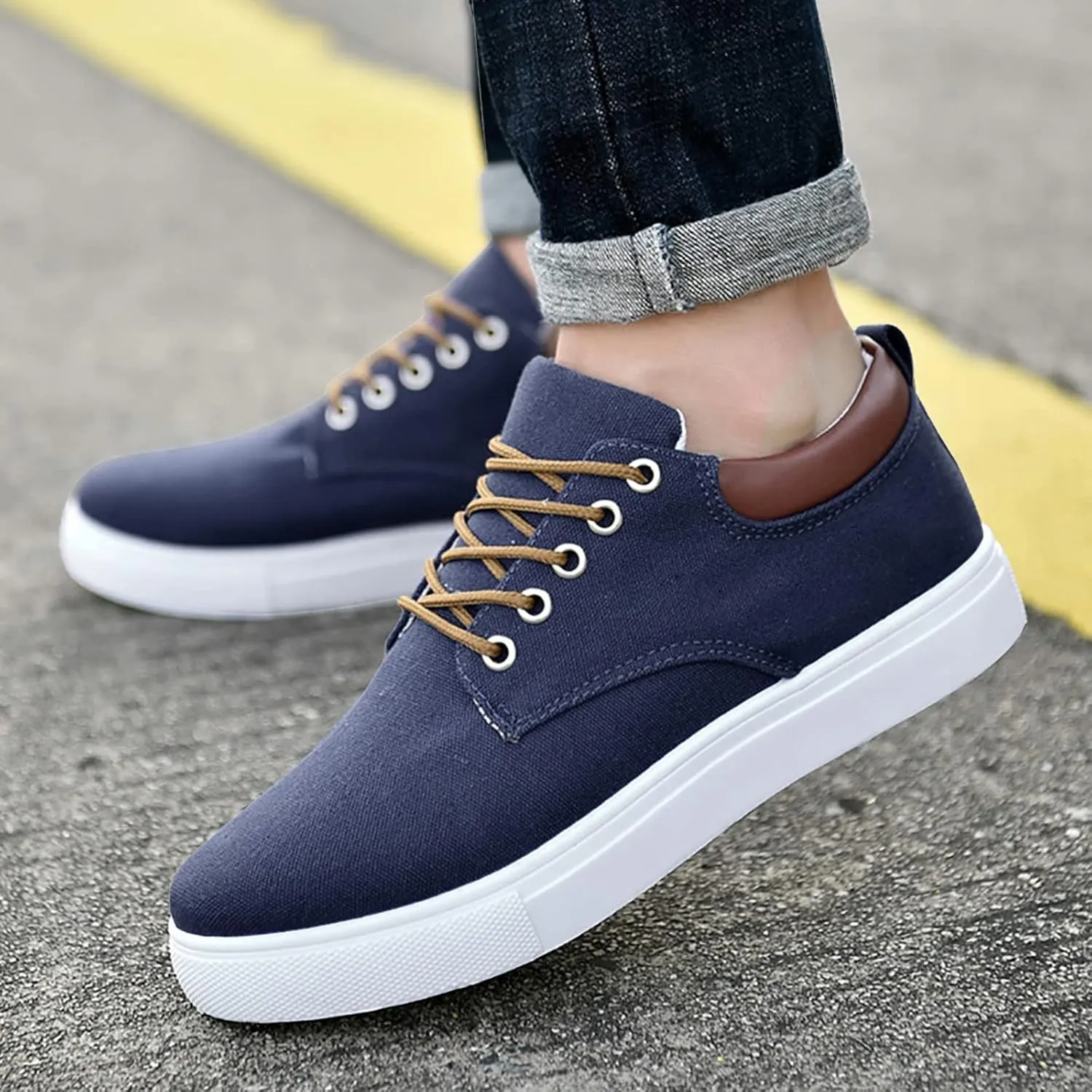 Mens Fashion Sneakers Low Top Flat Bottom Lightweight Canvas Casual Sports Shoes Lace up Breathable Non Slip Comfortable Simple Walking Shoes for Men