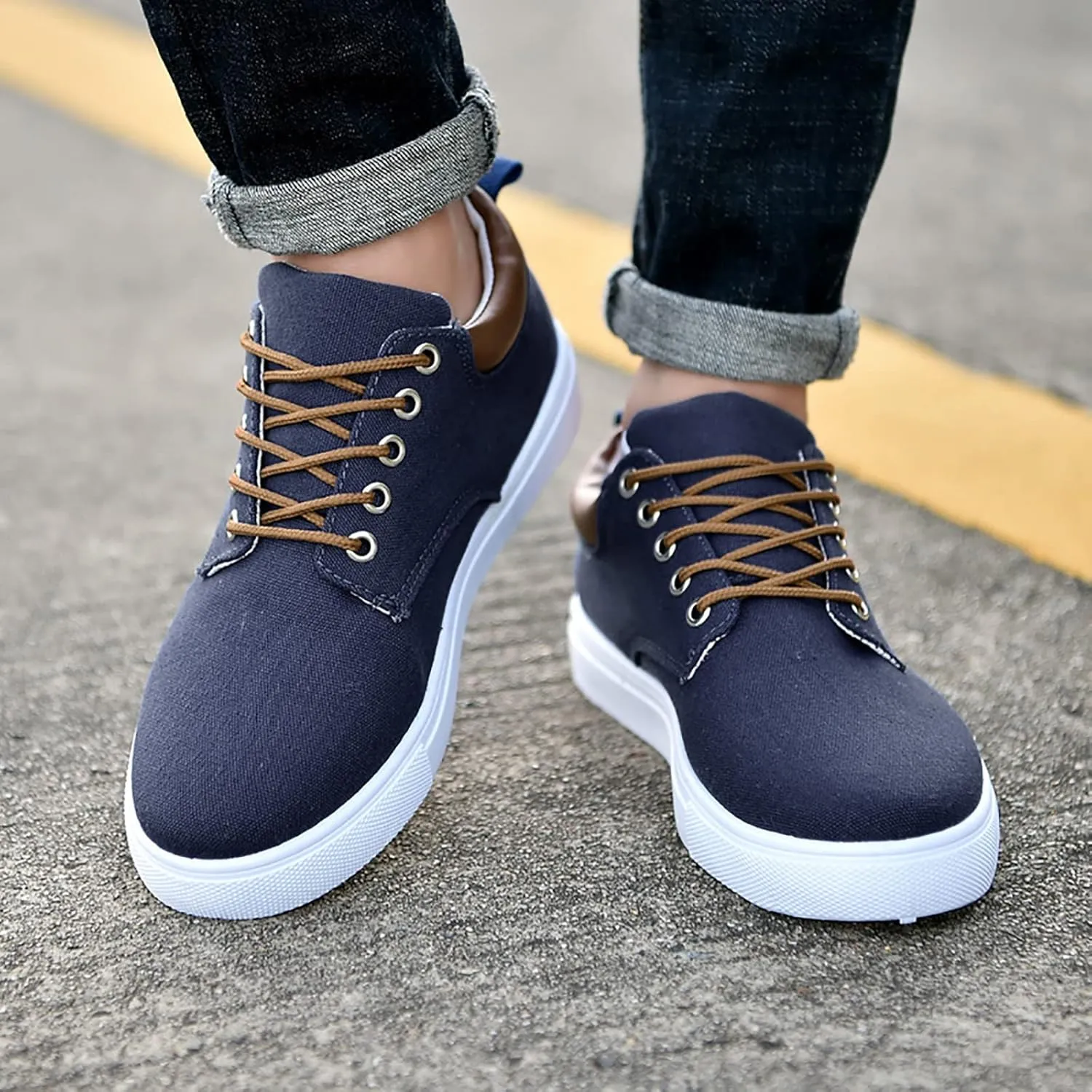 Mens Fashion Sneakers Low Top Flat Bottom Lightweight Canvas Casual Sports Shoes Lace up Breathable Non Slip Comfortable Simple Walking Shoes for Men