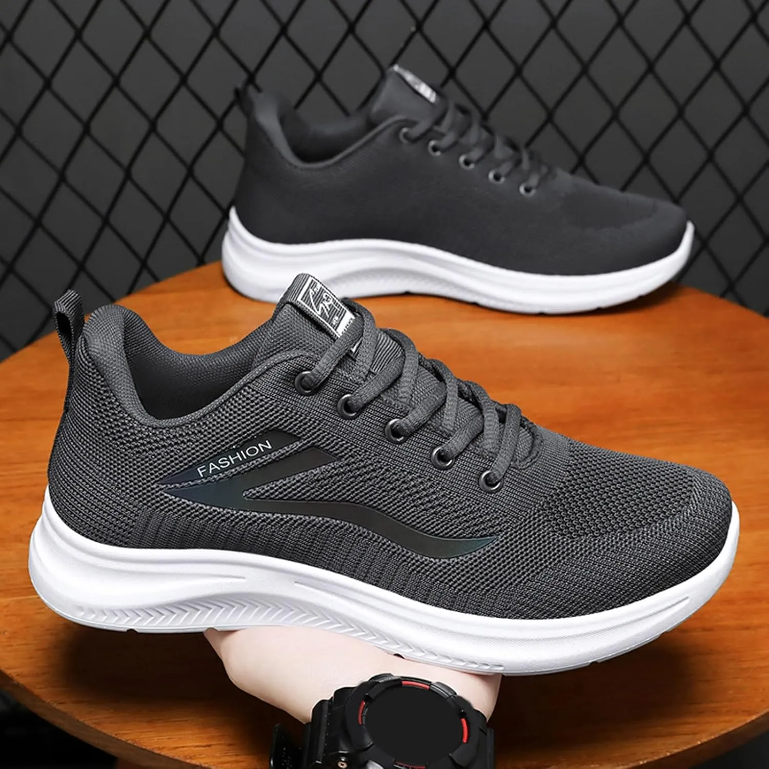 Men's Non Slip Barefoot Minimalist Shoes Lightweight Breathable Slip On Running Shoe Non Slip Barefoot Sneaker