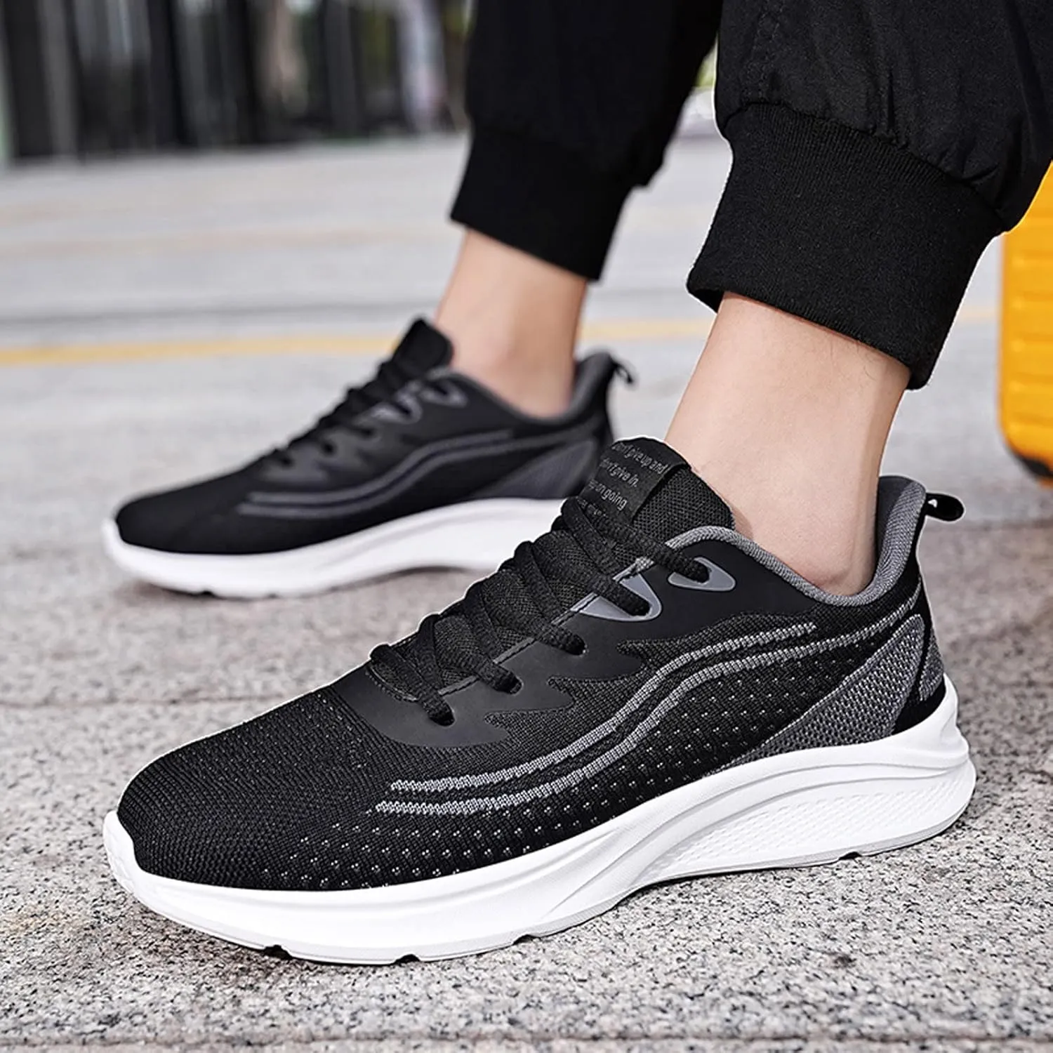 Men's Orthopedic Comfortable Lace Up Shoes Lightweight Breathable Walking Shoe Gym Tennis Men's Recovery Shoes