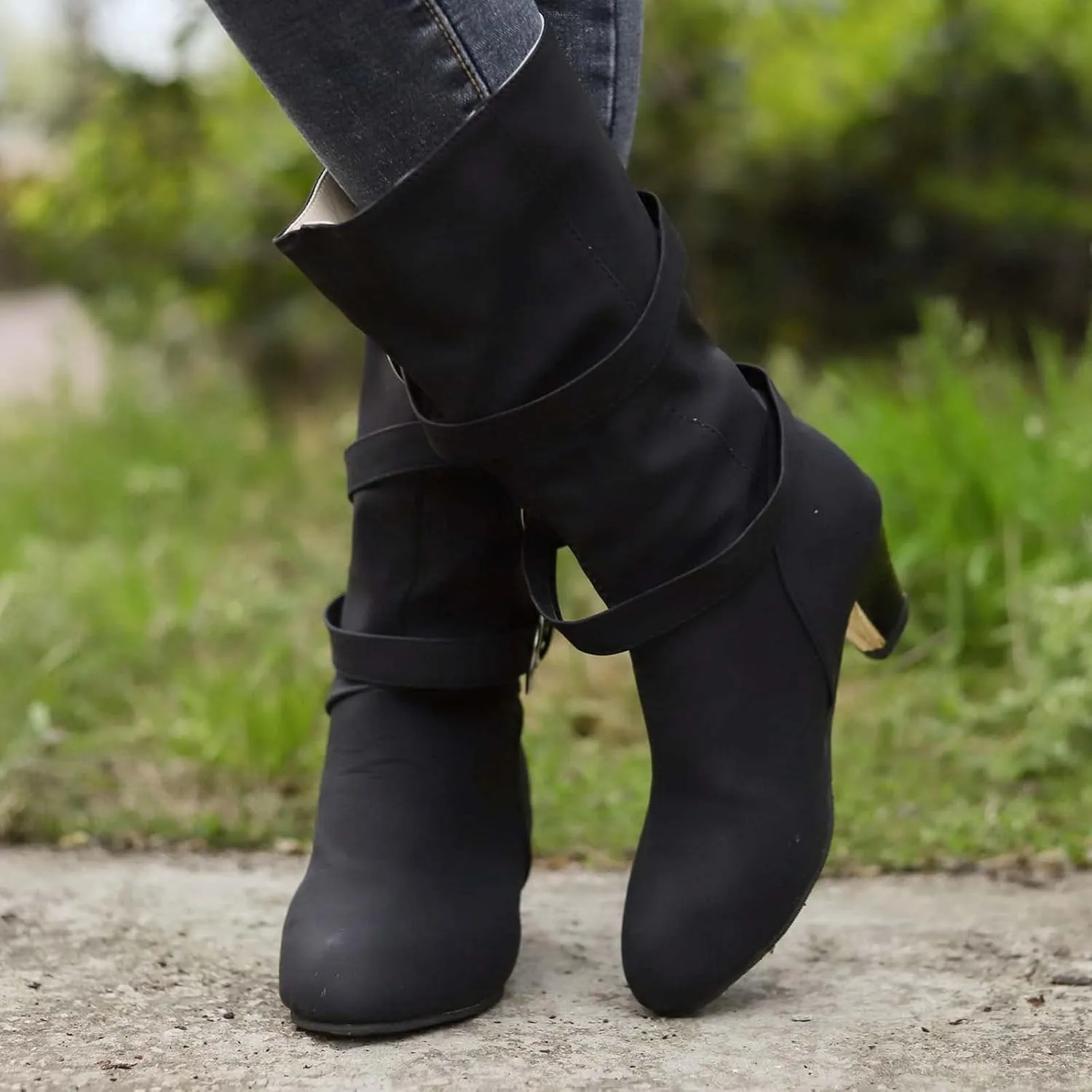 oiangi Womens Chunky Heel Mid-Calf Boots Fashion Round Toe Double Belt Buckle Studded Square Heel High Heel Boots Trendy Comfortable Casual Shoes