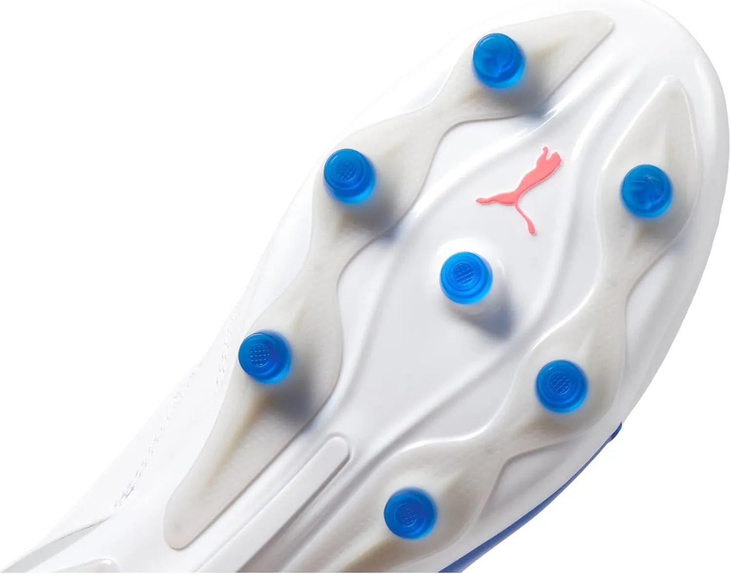 PUMA Women's King Pro Firm, Artificial Ground Soccer Cleats Sneaker