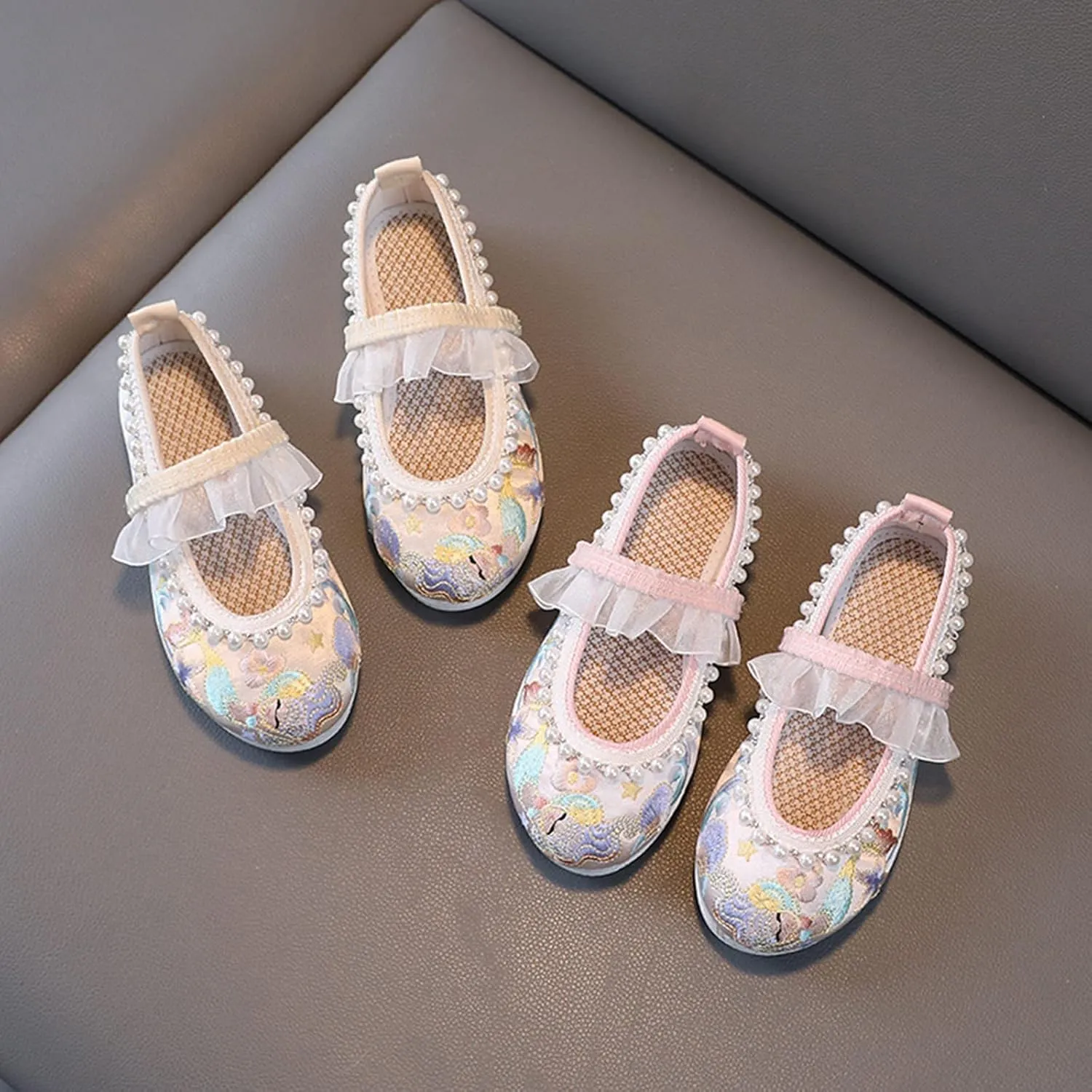 sfdgfhyf Kids Party Shoes Girls Flat Bottomed Embroidered Sandals Fashionable Antique Dance Children Performance Dance