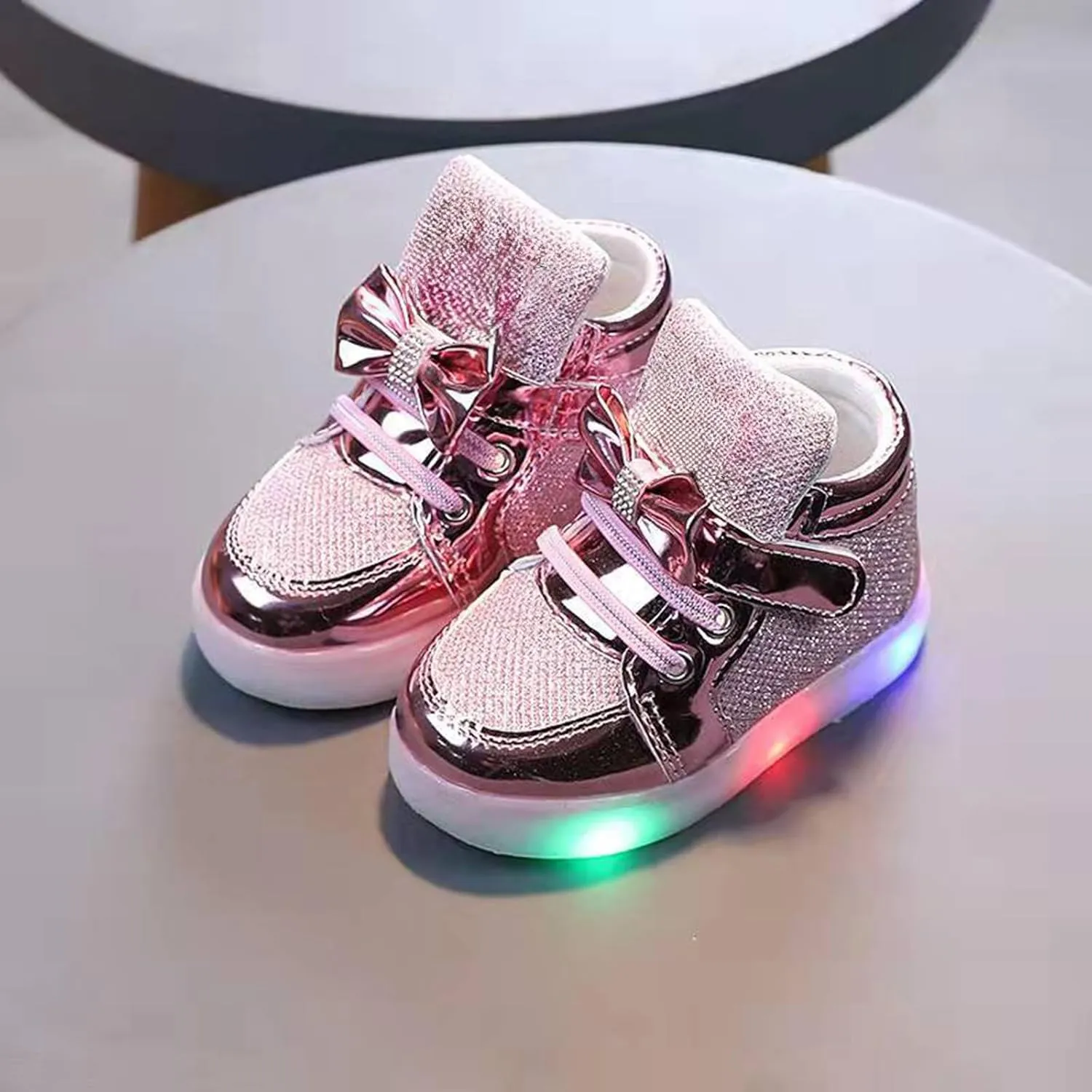Toddler Baby LED Light Up Shoes Kids Non Slip Glitter High Top Boots Fashion Boys Girls Flashing Mesh Sneakers