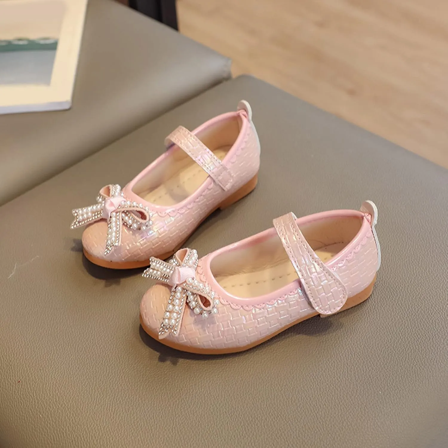 Toddler Cute Shoes Fashion Summer Children Girl Casual Shoes Flat Bottom Lightweight Water Diamond Pearl Belt