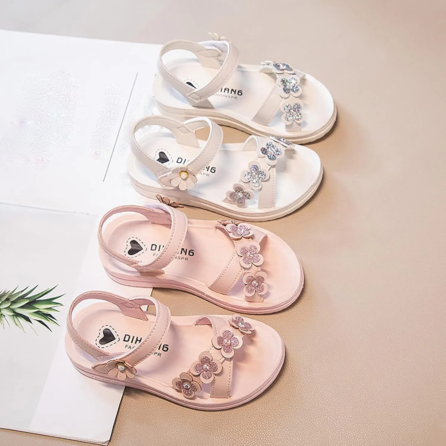 Toddler Flat Sole Shoes 3 to 12Y Children Shoes Summer Flower Sandals Fashion Little Girls Soft Sole Princess