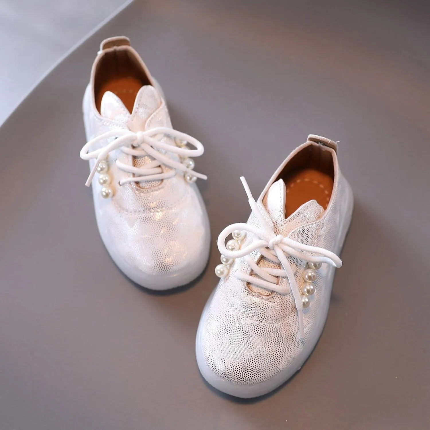 Toddler Kids Girls Shoes Light Up Flashing Tennis Sneakers with Pearl Outdoor Casual Adjustable Strap Flat Shoes