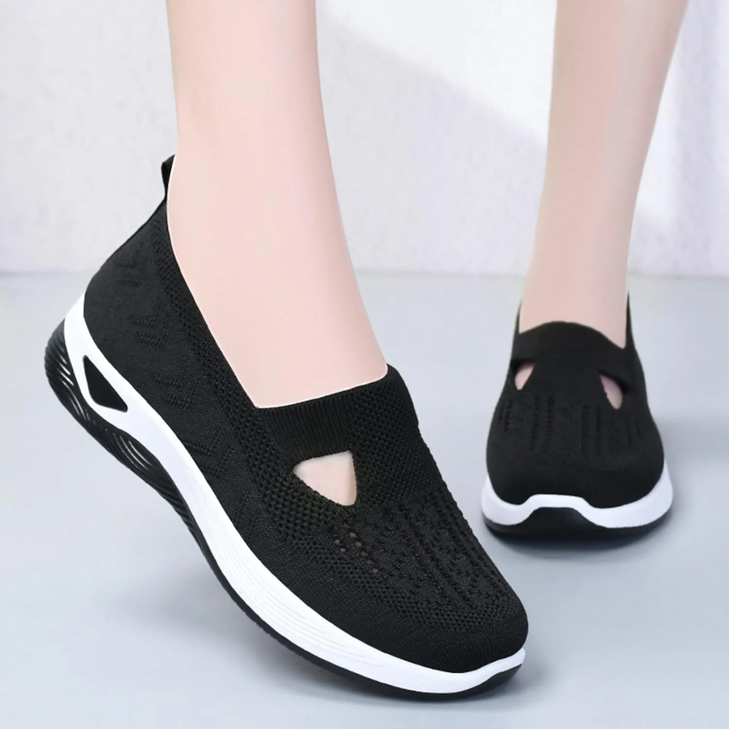 Women Slip On Sneakers Lightweight Walking Shoes Breathable Mesh Casual Comfortable Flats Non Slip Loafers
