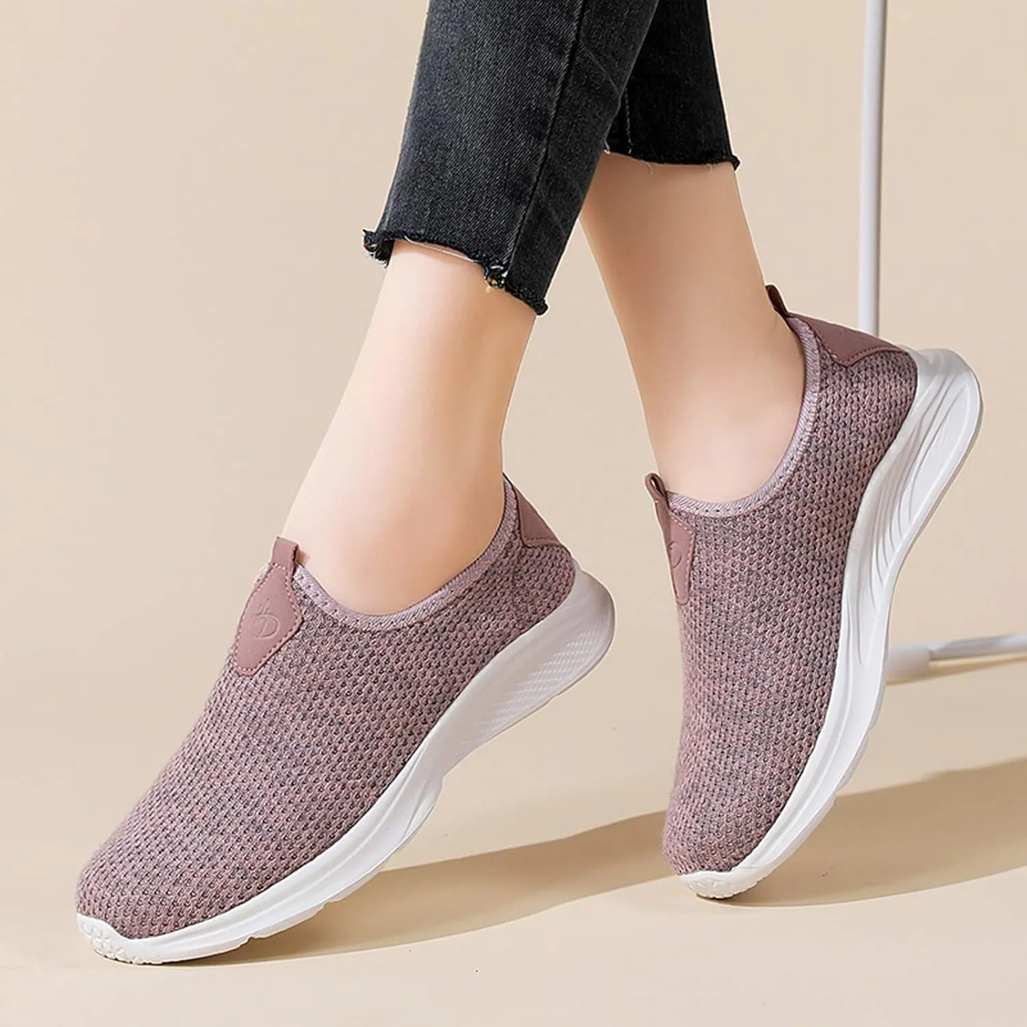 Womens Canvas Slip On Sneakers Casual Walking Shoes Lightweight Comfortable Flats Non Slip Elastic Loafers