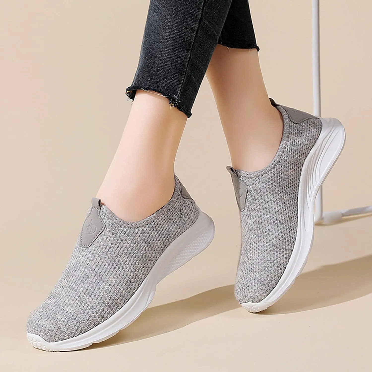 Womens Flat Slip On Sneakers Casual Walking Shoes Lightweight Canvas Comfortable Elastic Non Slip Loafers