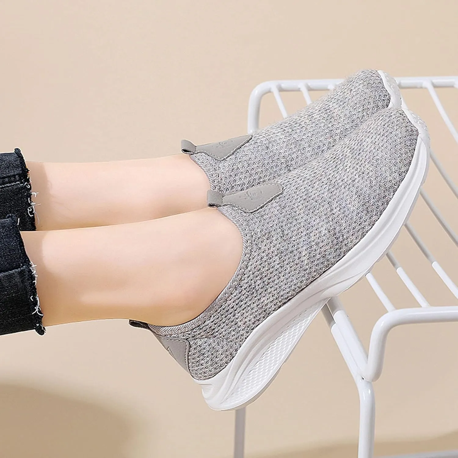 Womens Flat Slip On Sneakers Casual Walking Shoes Lightweight Canvas Comfortable Elastic Non Slip Loafers
