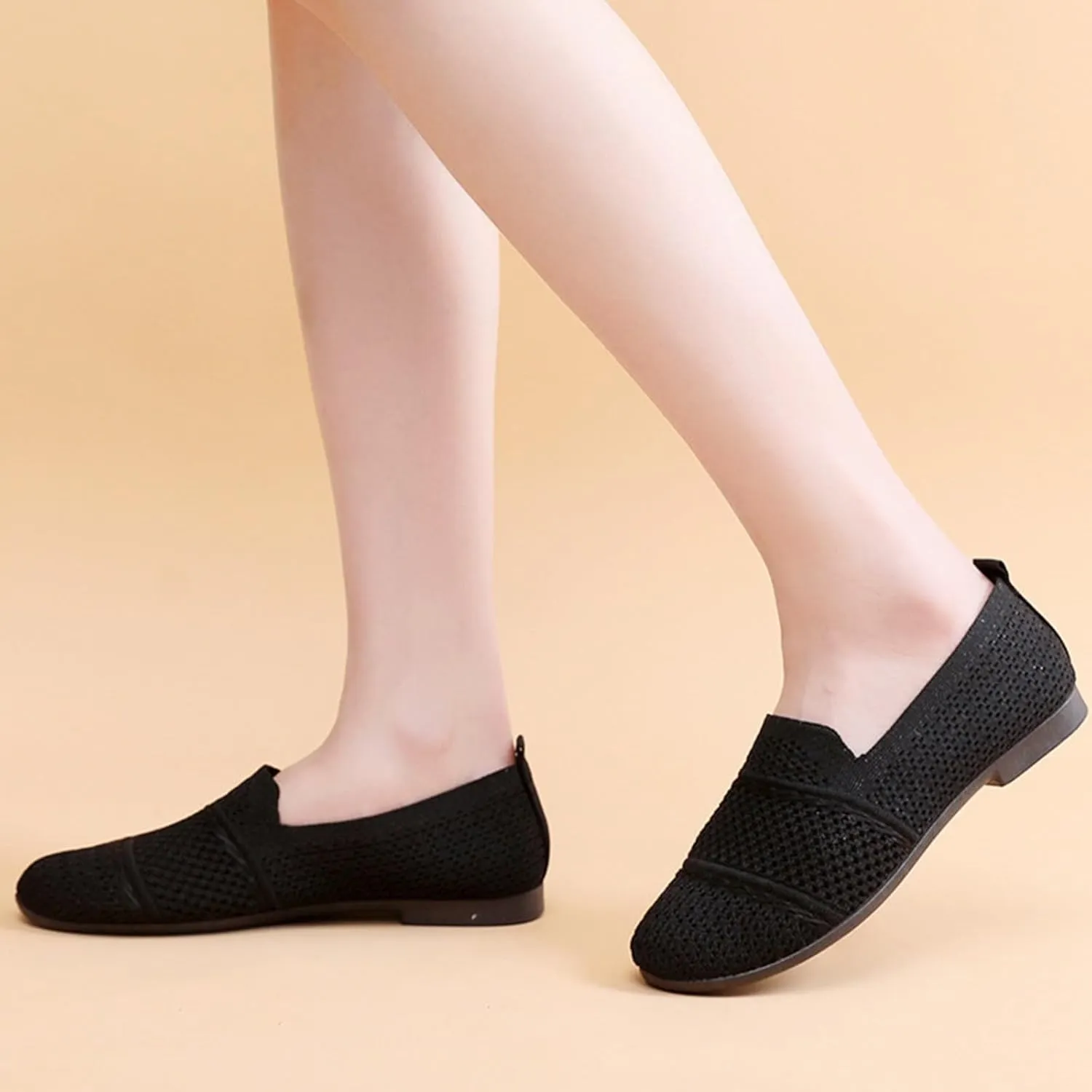 Women's L𝐨w Heel Casual Shoes Breathable Lightweight Work Shoes Soft Sole Slip On Loafers Comfortable Wide Width Orthopedic Sneakers