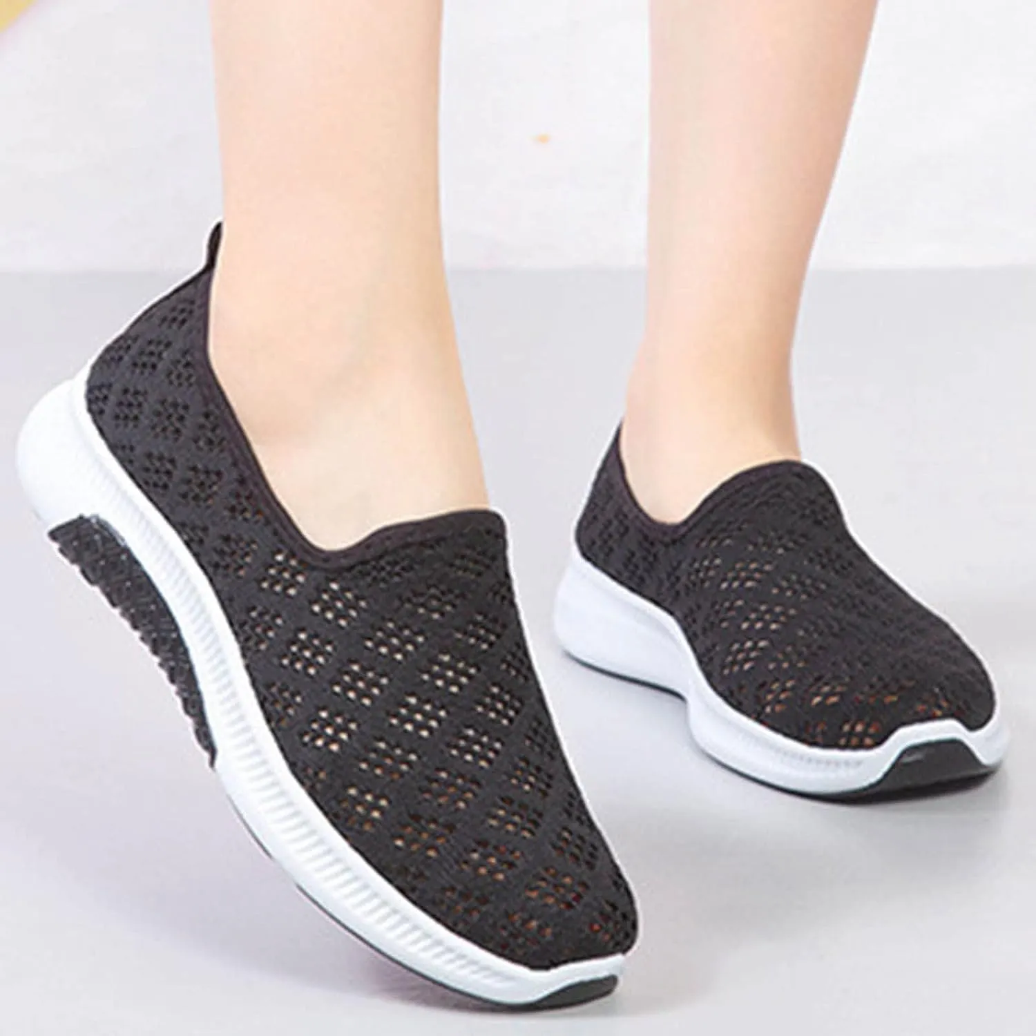 Womens Non Slip Slip On Sneakers Casual Walking Shoes Lightweight Canvas Comfortable Flats Elastic Loafers