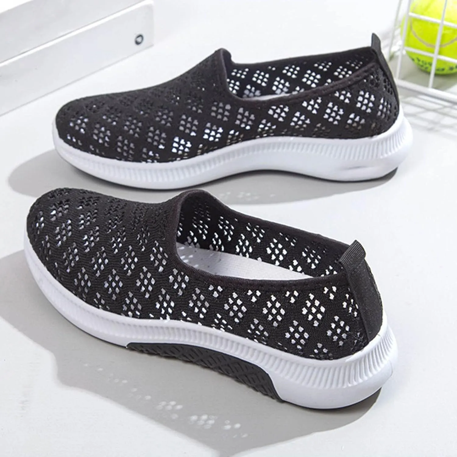 Womens Non Slip Slip On Sneakers Casual Walking Shoes Lightweight Canvas Comfortable Flats Elastic Loafers