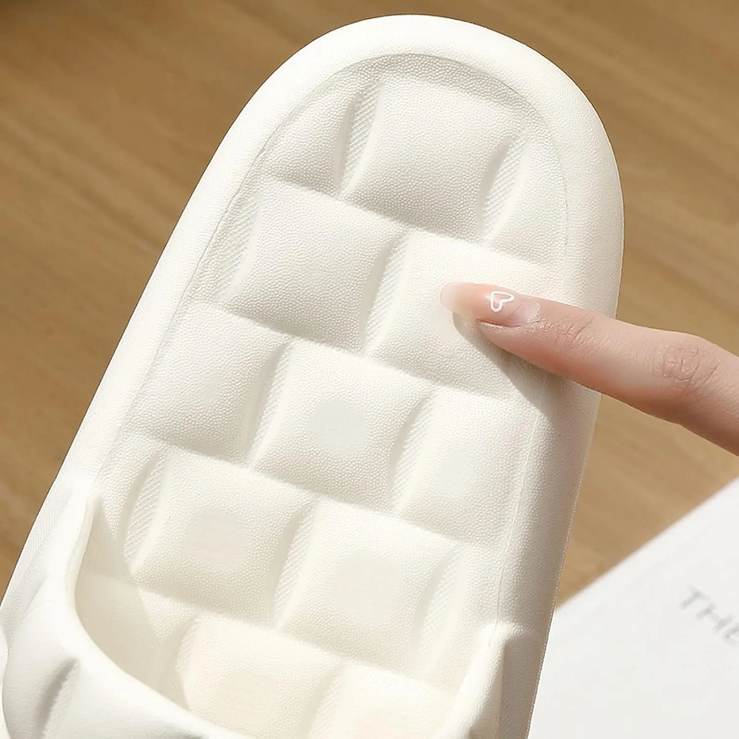 Women's Pillow Slippers Non Slip Indoor Home House Beach Shoes Arch Support Sandals Cloud Slippers for Women